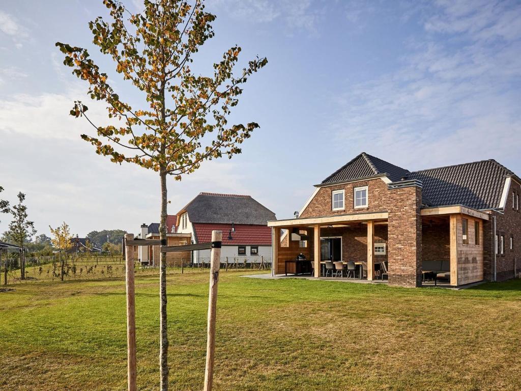 Farmhouse in Limburg with Sauna & BBQ — photo 1