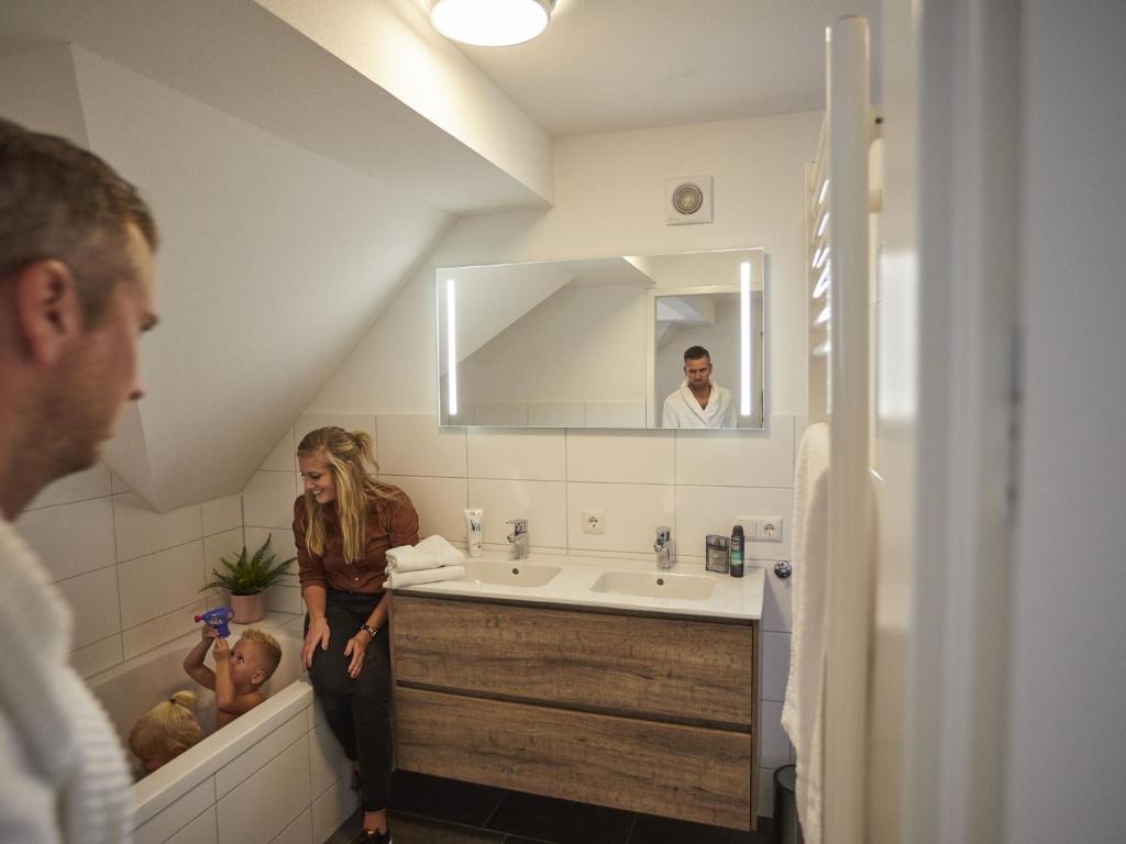 Farmhouse in Limburg with Sauna & BBQ photo 3