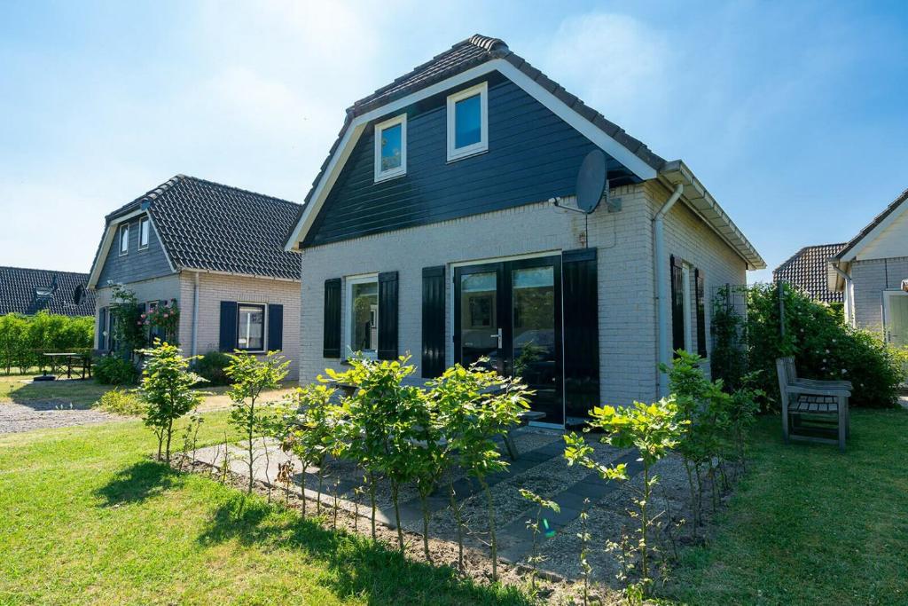 Zuiderdiep 06 - Noordzeepark Ouddorp NOT INTENDED FOR COMPANY OR WORK-RELATED STAYS — photo 1
