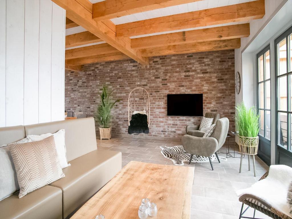 Spacious holiday home Hazenborgh in Callantsoog near beach photo 3
