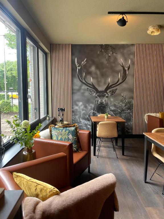 The Lodge — photo 1