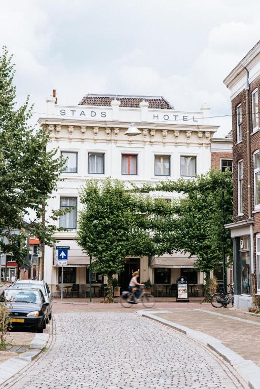 Stadshotel Steegoversloot — photo 1