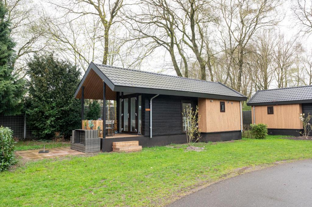 Camping de Konijnenberg Tiny House — photo 1