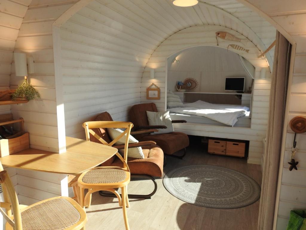 Tiny House De Boet photo 2