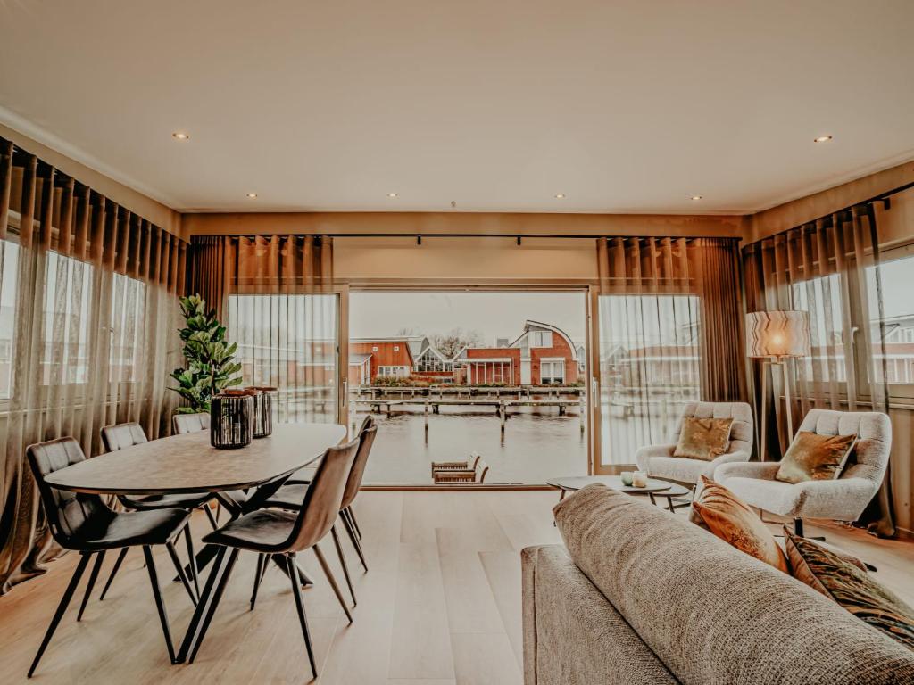 Holiday Home De Woude by Interhome photo 2