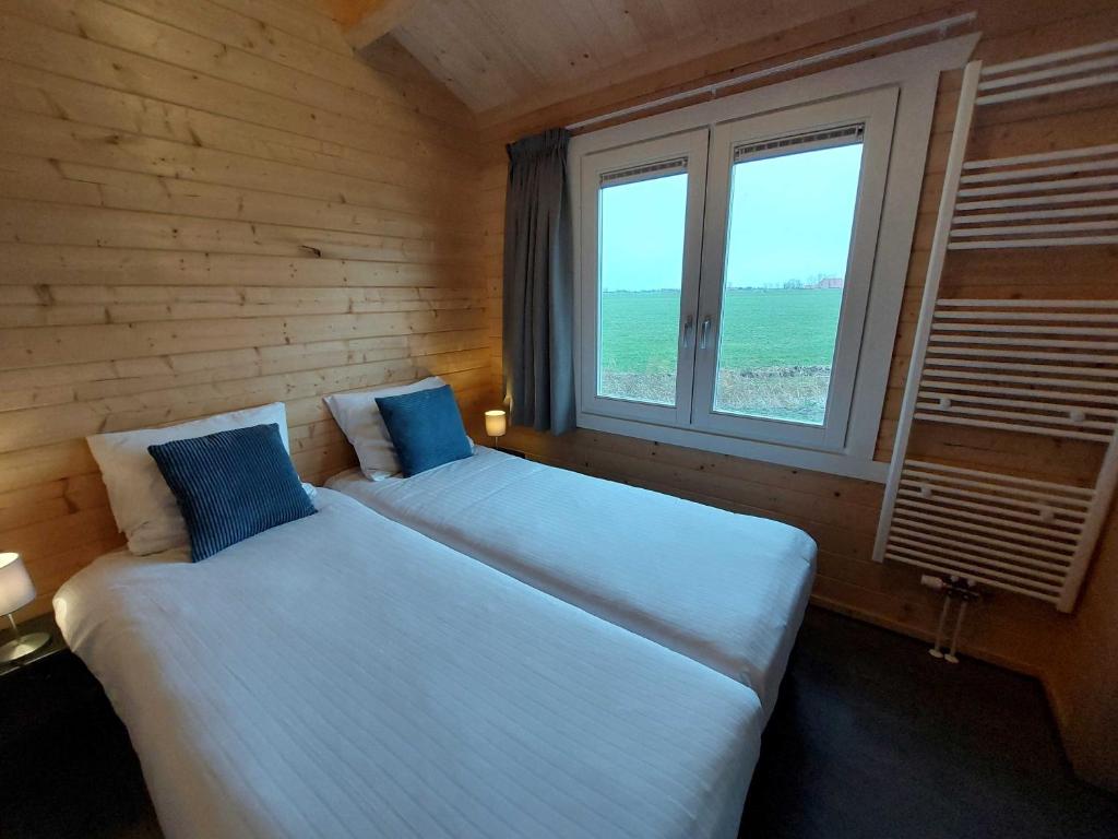 Vakantiehuisje vlakbij Leeuwarden photo 2