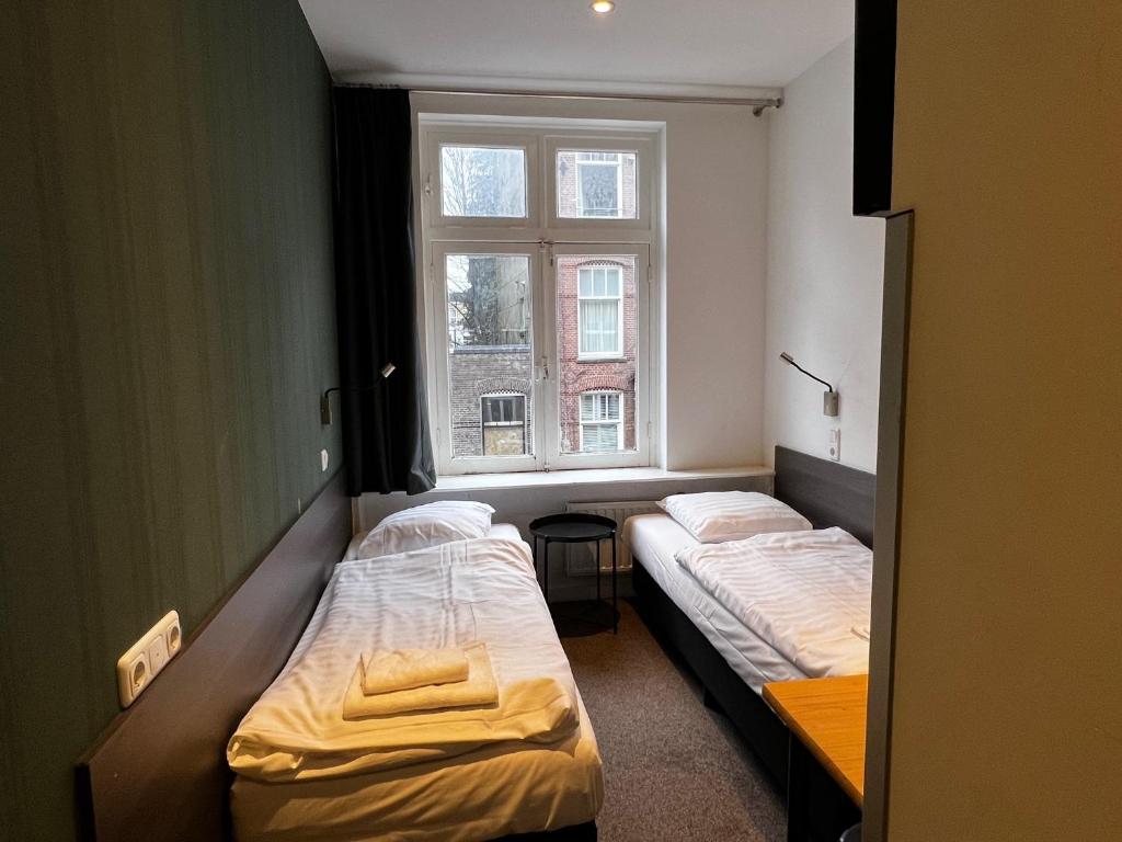 Budget Trianon Hotel photo 2