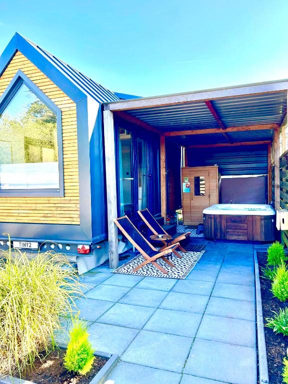 Tiny house with sauna & jacuzzi near Amsterdam photo 2