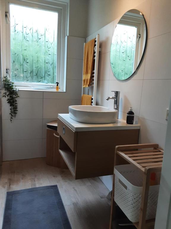 Rumah Senang Wellness met hottub en tuin photo 3