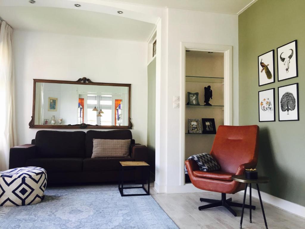 Tastefull double story 2 bedroom appartment/house — photo 1