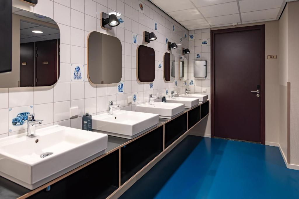 Stayokay Hostel Amsterdam Stadsdoelen photo 3