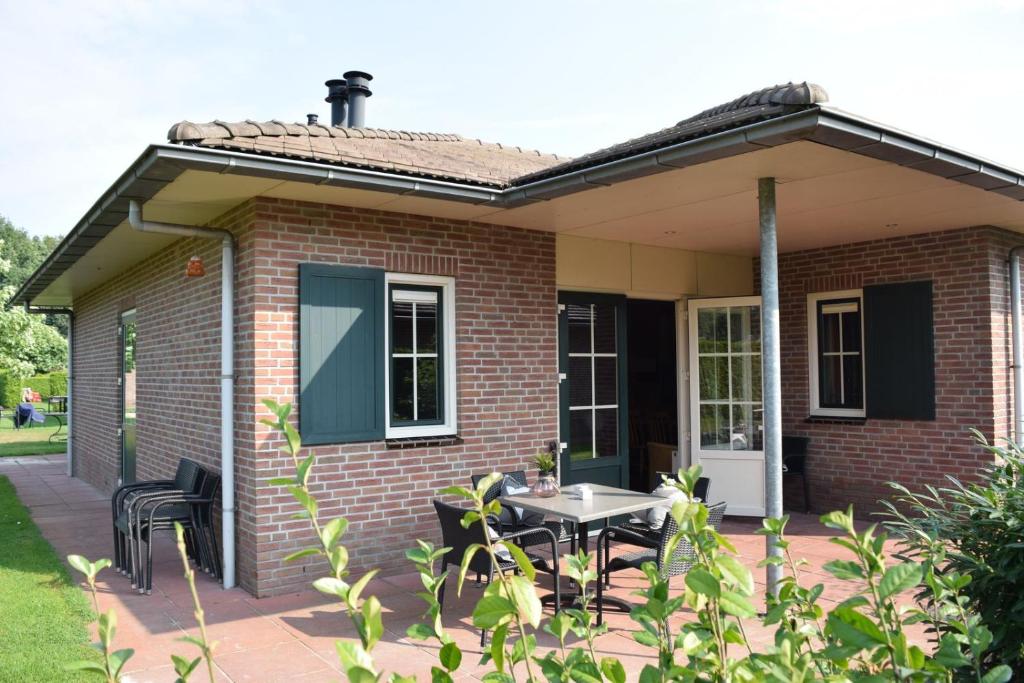 Wilbrink 6-8 pers. bungalow — photo 1