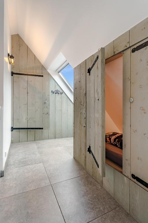 Luxury apartment in farmhouse near Amsterdam photo 3