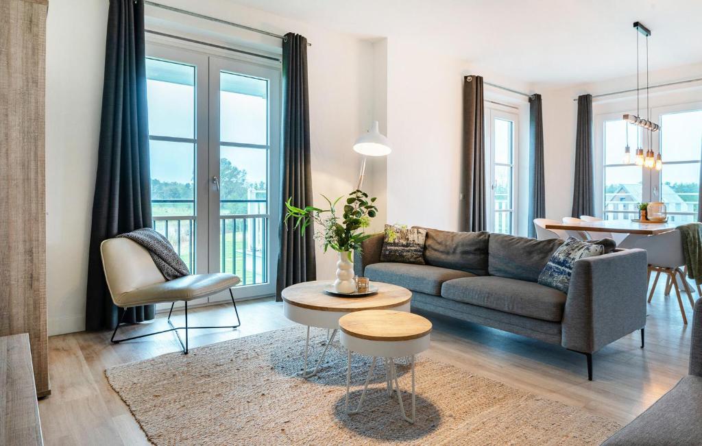 Awesome Apartment In Kamperland photo 2