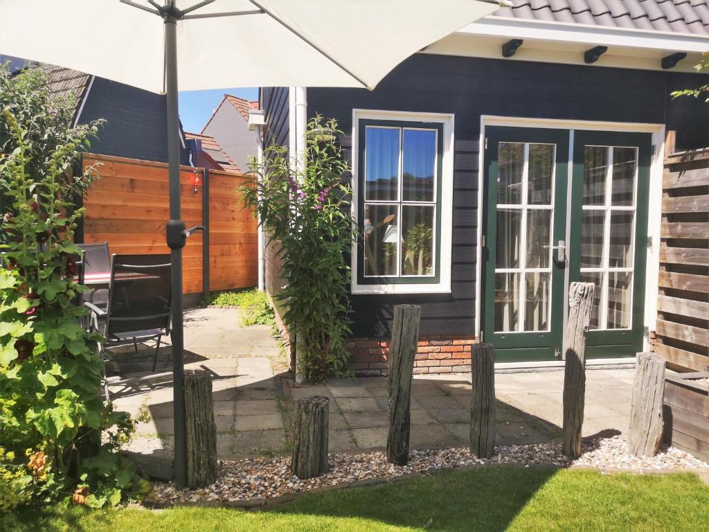 Rustig gelegen Vakantiehuis AK10 — photo 1