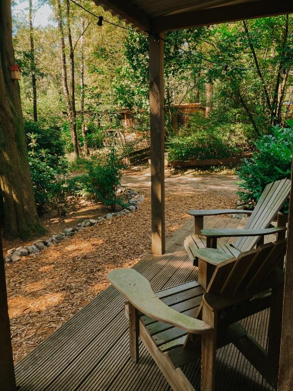 Sfeervol Tiny House in het Bos photo 3