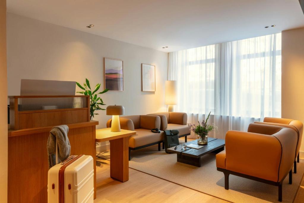 Hotel Middelland Rotterdam photo 2