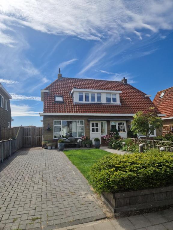 Sfeervol huis nabij het centrum van Harlingen — photo 1