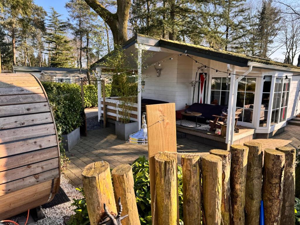 Het Verwende Nest met privé hottub & Barrel sauna — photo 1