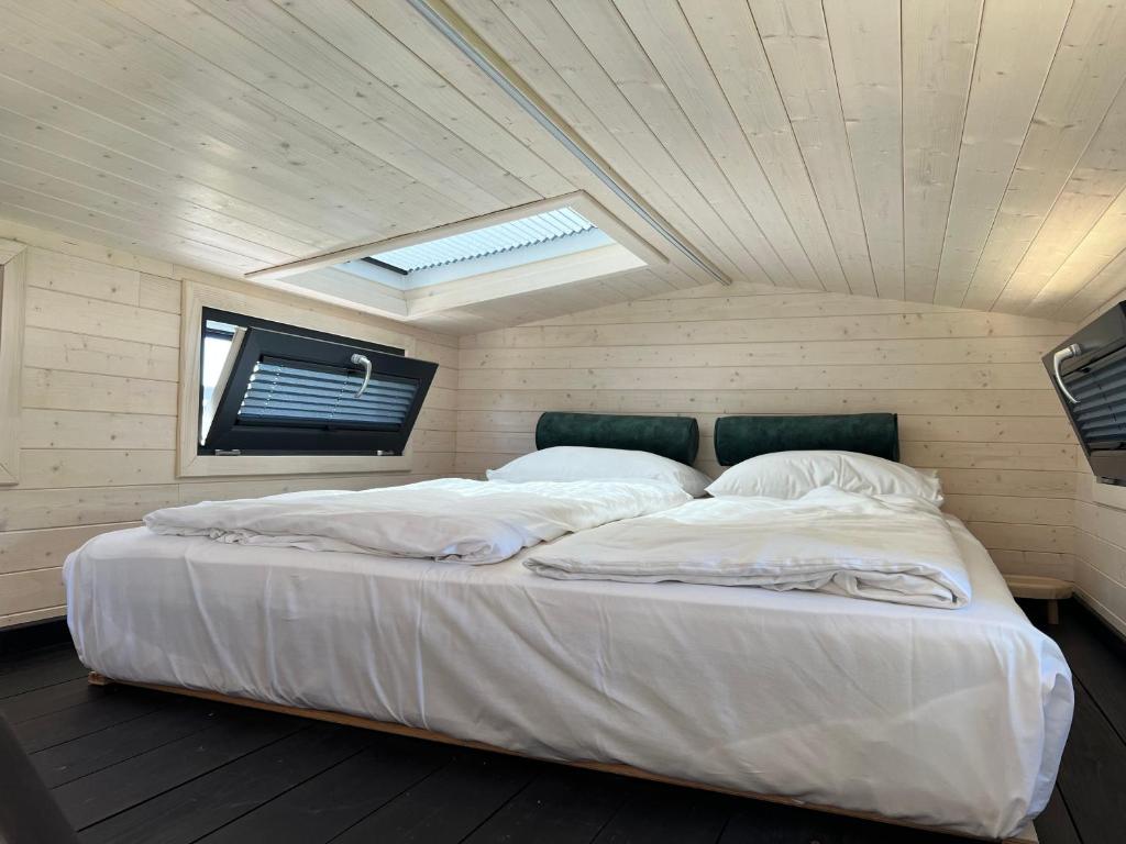 Tiny House Lovely Sunshine photo 2