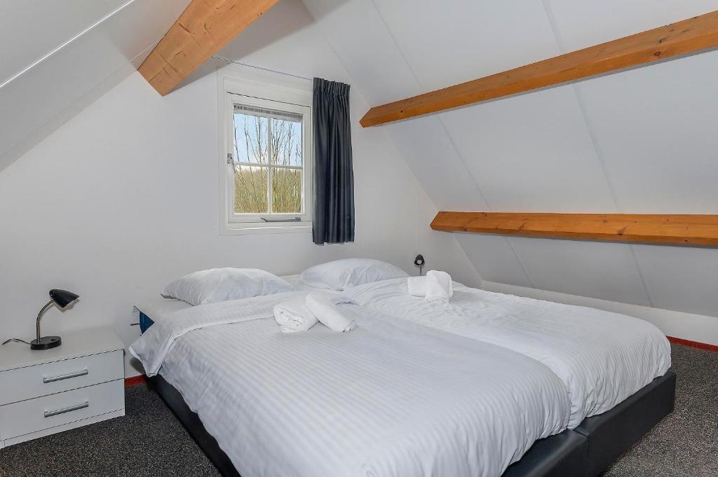 Sfeervol en gezellige Zeeuwse Cottage 5 personen photo 2