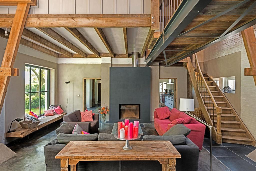 TopLocatiezeeland # FamilievakantiehuisWalcheren # 14 pers — photo 1