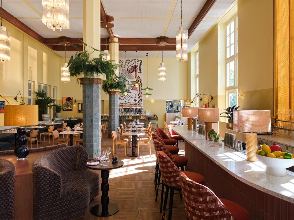 The Hoxton Lloyd Amsterdam City Centre East photo 3