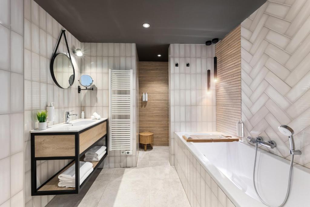 Suites Boulevard 17 photo 3