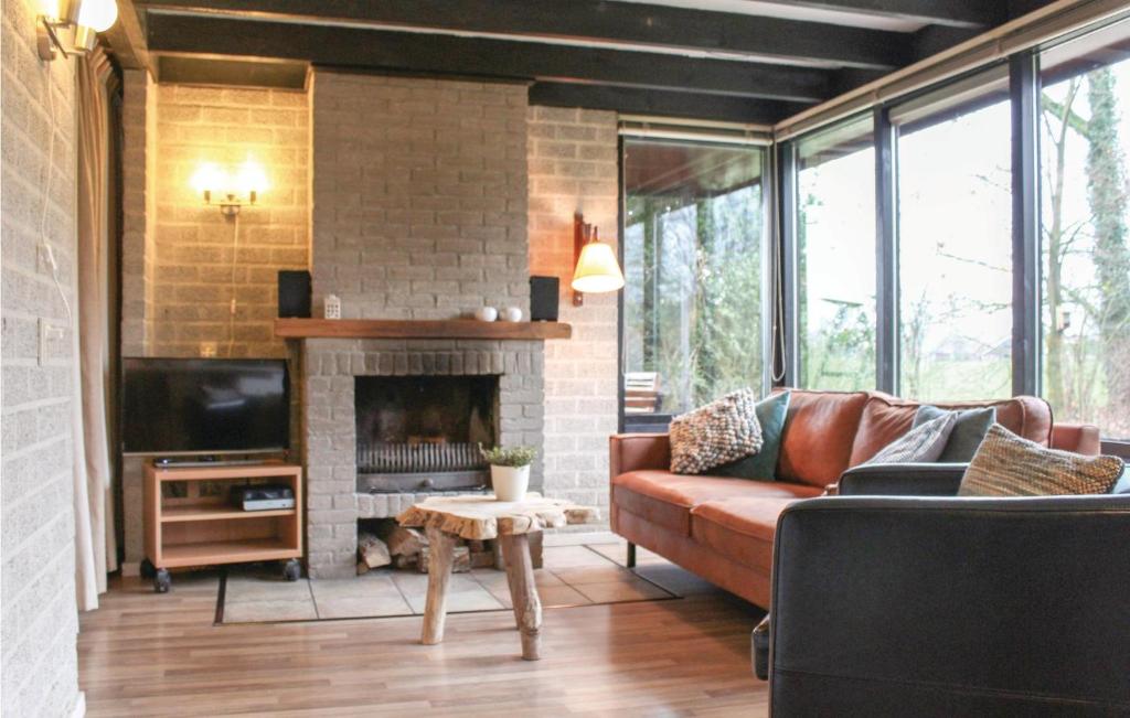 Three-Bedroom Holiday Home In Reutum photo 3