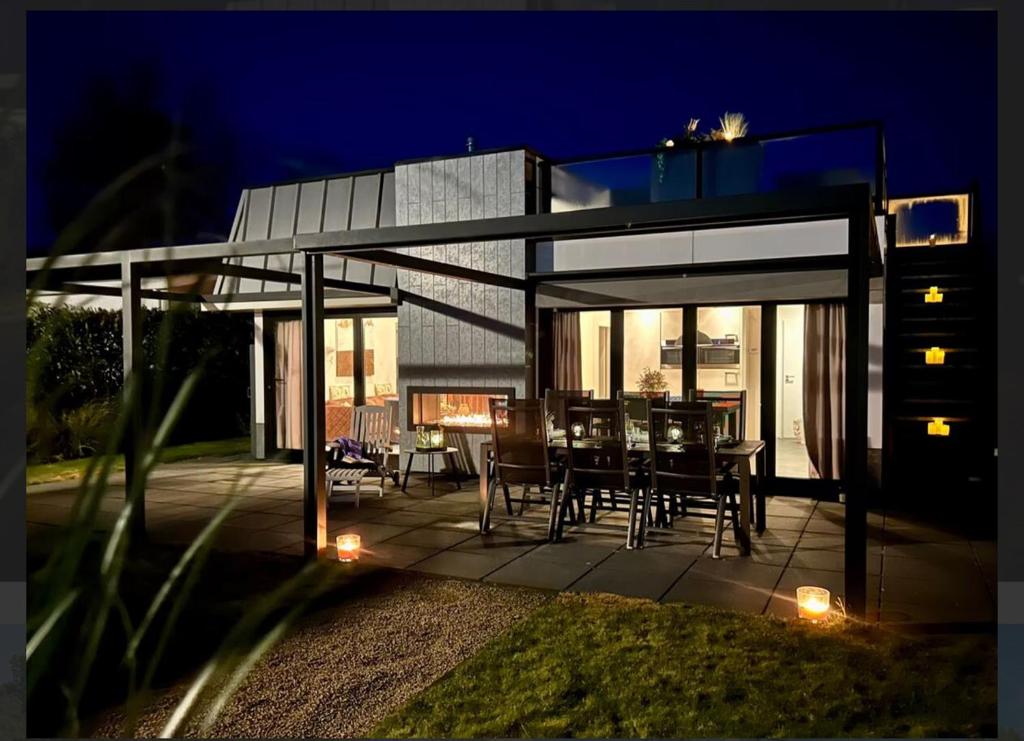 Strand- Chalet First Line - Nordsee -Zealand - Noordzee Holland photo 2
