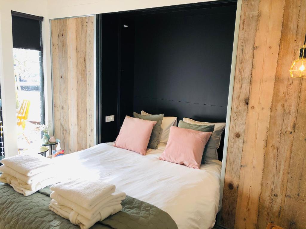 'Room Eleven' aan de Vecht photo 2