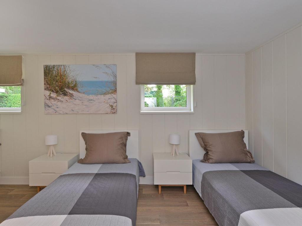 Holiday Home in Kamperland by Veerse Meer photo 2