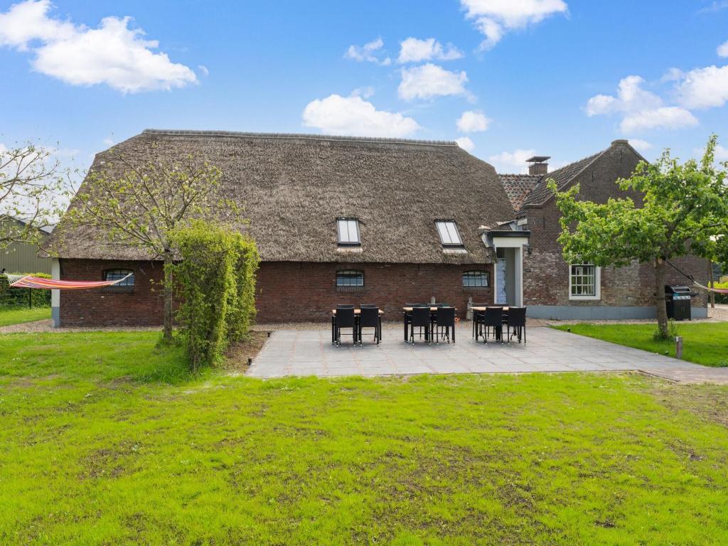 Farmhouse with terrace in Montfoort — photo 1