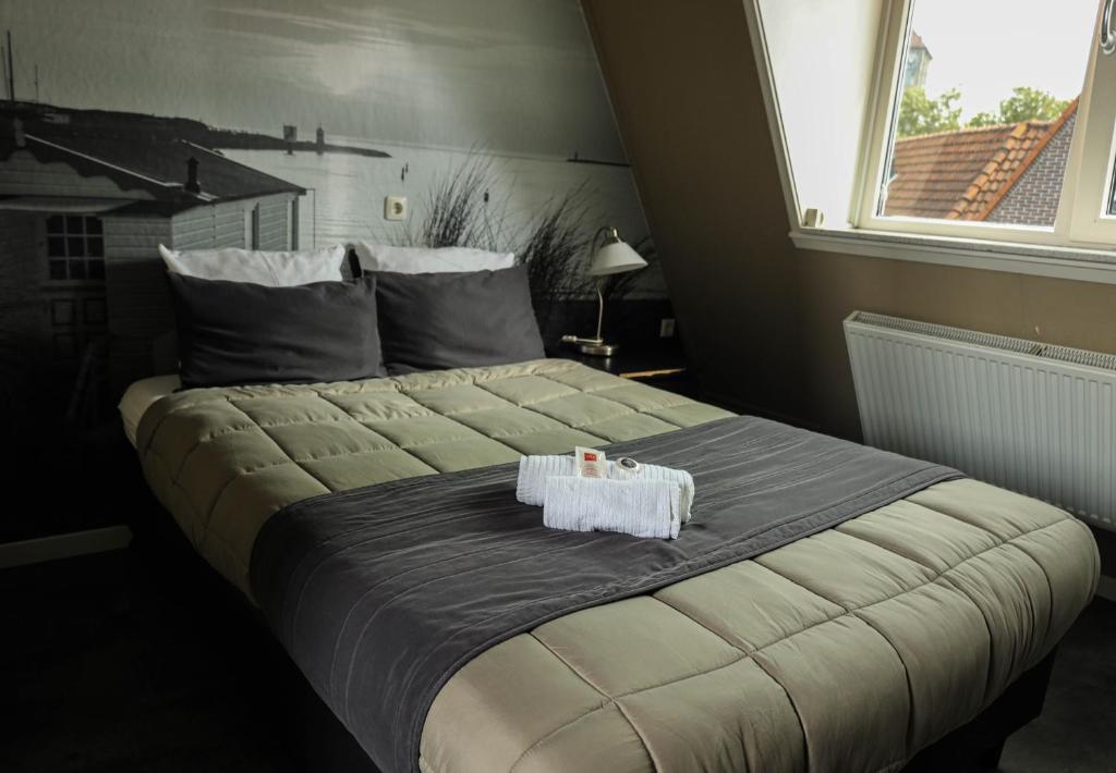 Hotel Royal photo 2