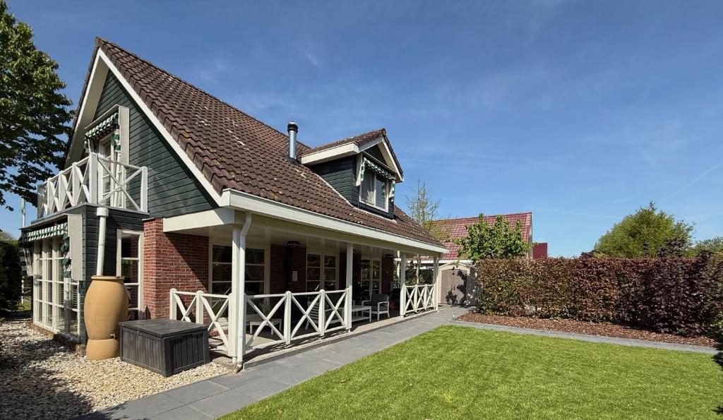 The Cosy Cottage for Comfort with Sauna and Hottub photo 2