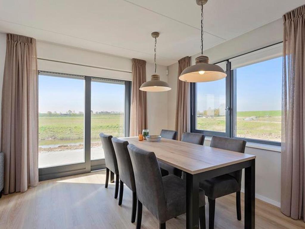 Holiday Home in Scherpenisse near the Sea photo 2