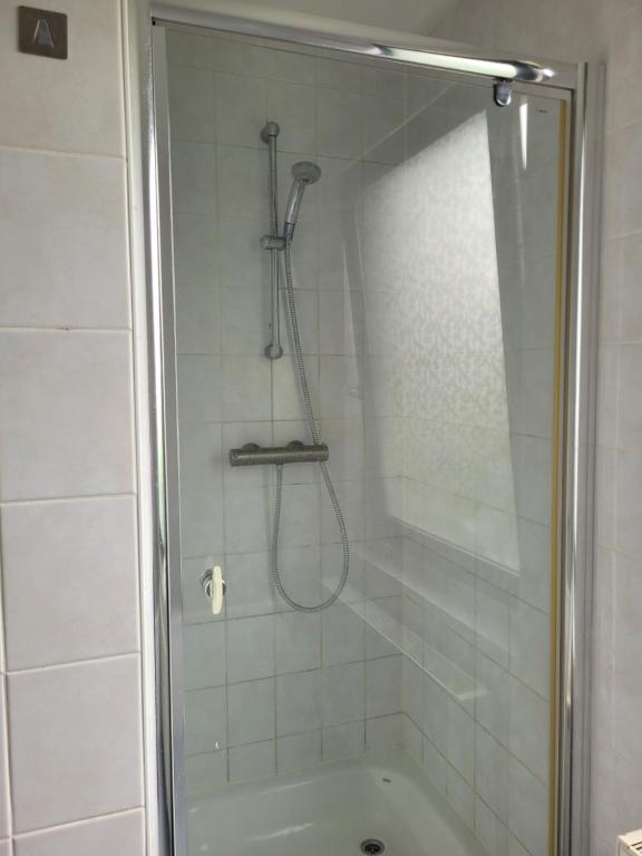 Holiday Home Friesland near the Wadden Sea with Wifi and 3 Bedrooms photo 3