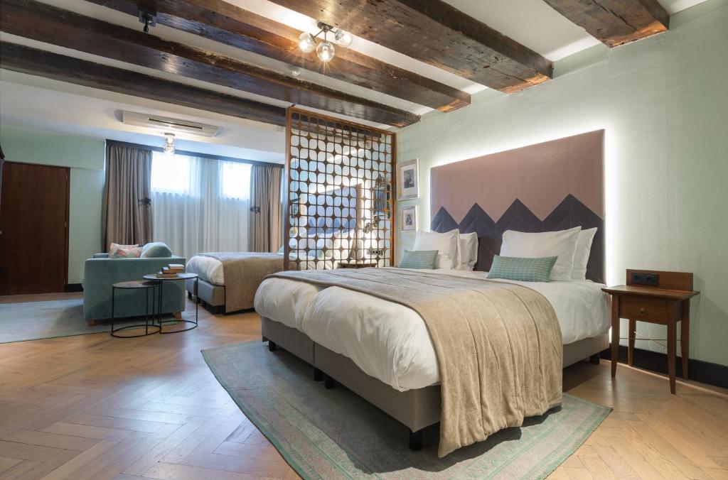 The Hendrick's Hotel photo 2