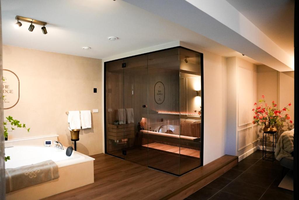 The Lodge Bed & Wellness Oisterwijk Sauna photo 2