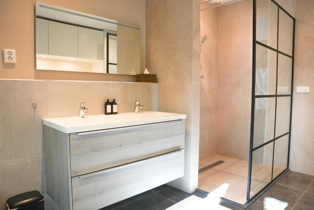 The Lodge Bed & Wellness Oisterwijk Sauna photo 3