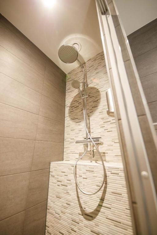 Trendy Design 55m2 Apartment with Balcony - DB6B photo 3
