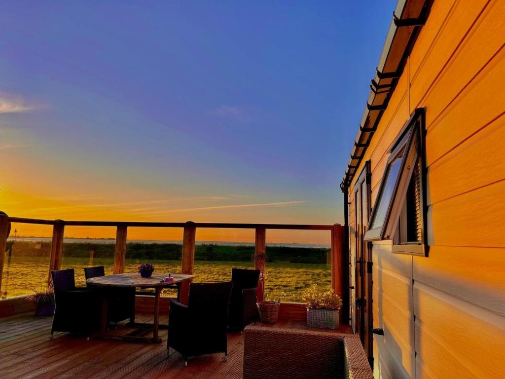 Traumblick Nr 24 aufs Wattenmeer Blick bis nach Texel photo 2