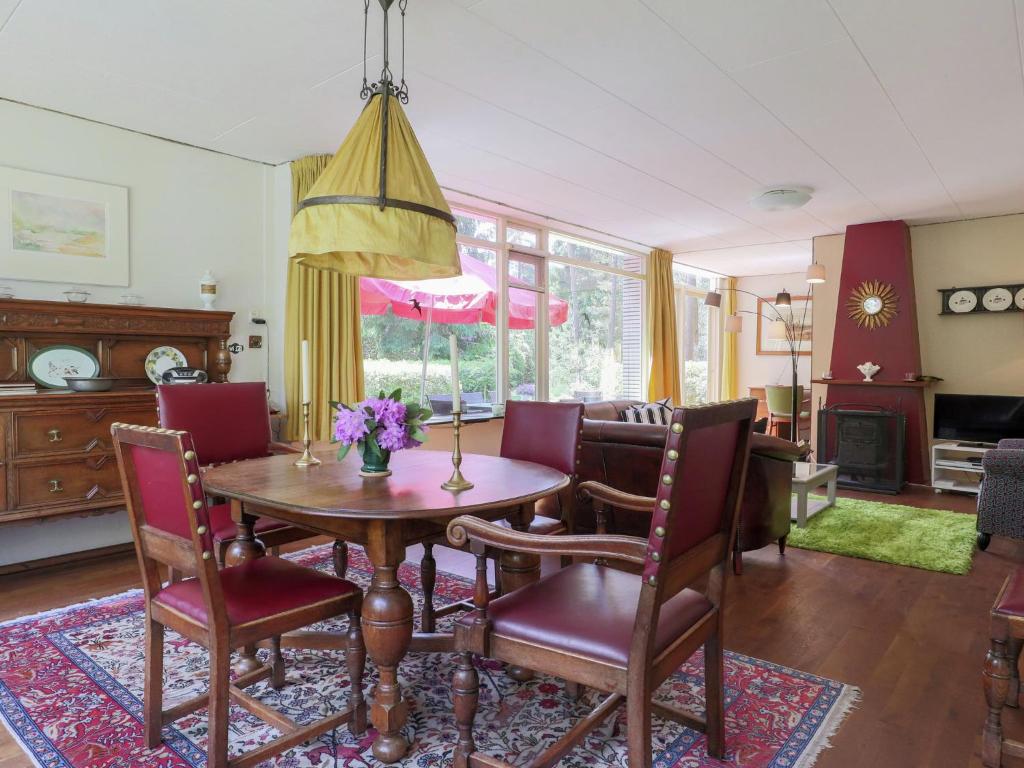 Holiday Home in Huijbergen near Forest photo 3