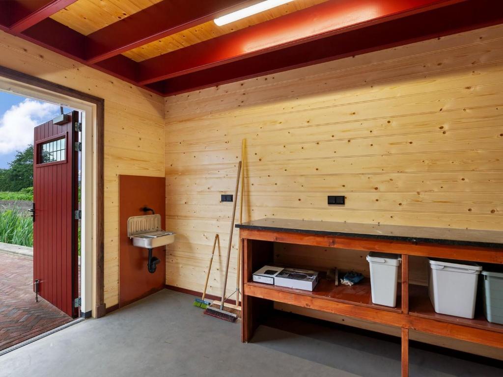Holiday Home in Friesland near Canal & Lake photo 3