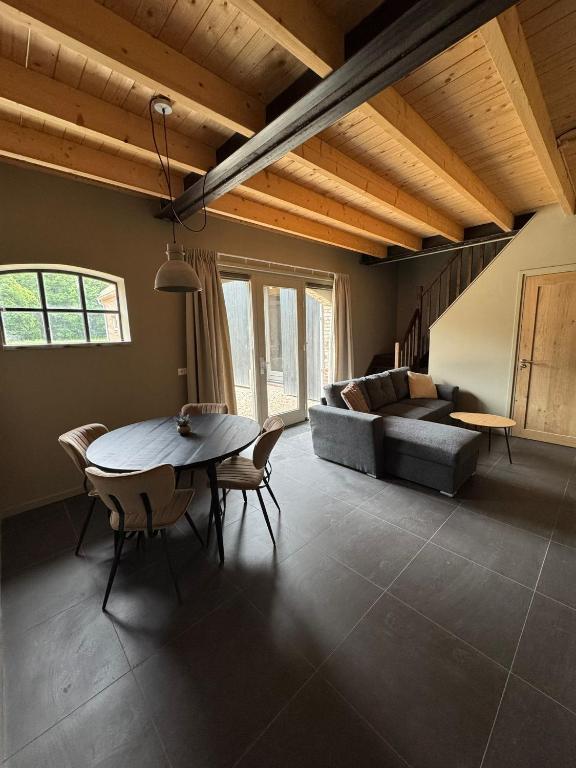 Hoeve schoneborg photo 3