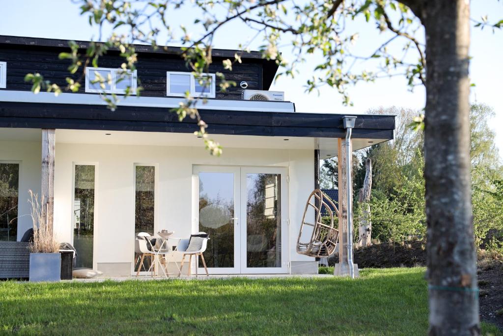 Stijlvol huisje met veranda! Tuynloodz A — photo 1