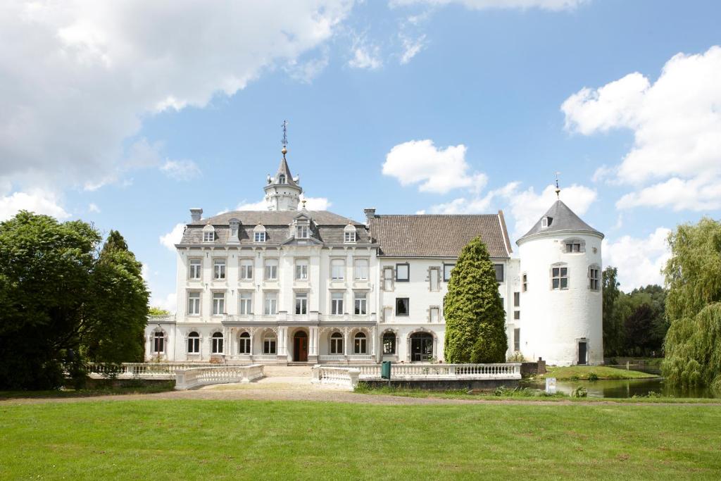 Teaching Hotel by Hotel Management School Maastricht — photo 1