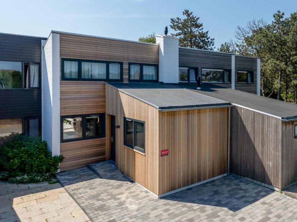 Holiday Home Nieuwvliet near Beach & Dunes — photo 1