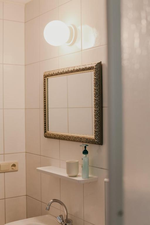 Appartement met bedstee photo 3