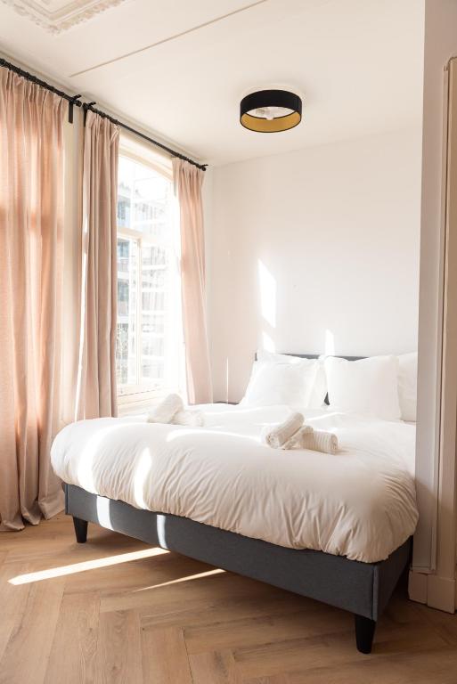 Historic Canal House Apartment photo 2
